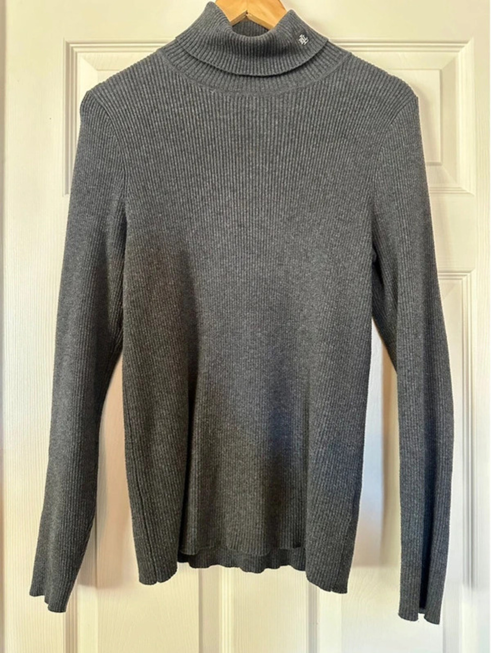 Women’s Ralph Lauren Ribbed Gray Sweater